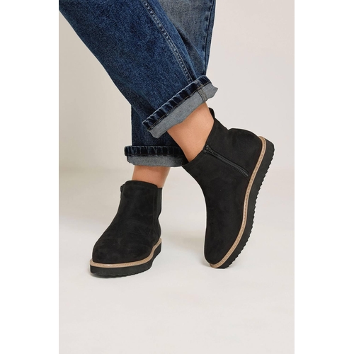 Yours Chelsea Boots - Black - Size 7