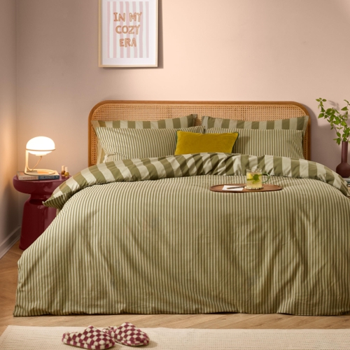 Furn The Ultimate Stripe Reversible Duvet Cover Set - Green - Double