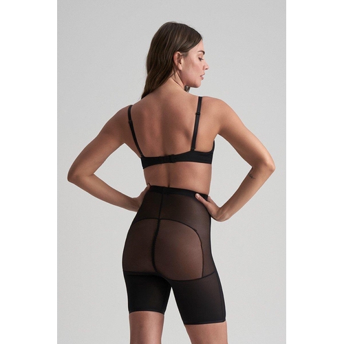 Bye Bra HW Short - Black - 18