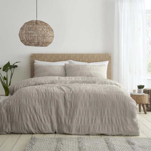 Catherine Lansfield Seersucker Duvet Cover Set - White